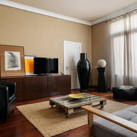 Val Apartment *