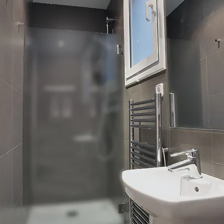 Val Apartment